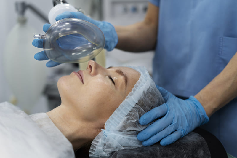 Así funciona la sedación consciente en odontología y por qué cambia todo